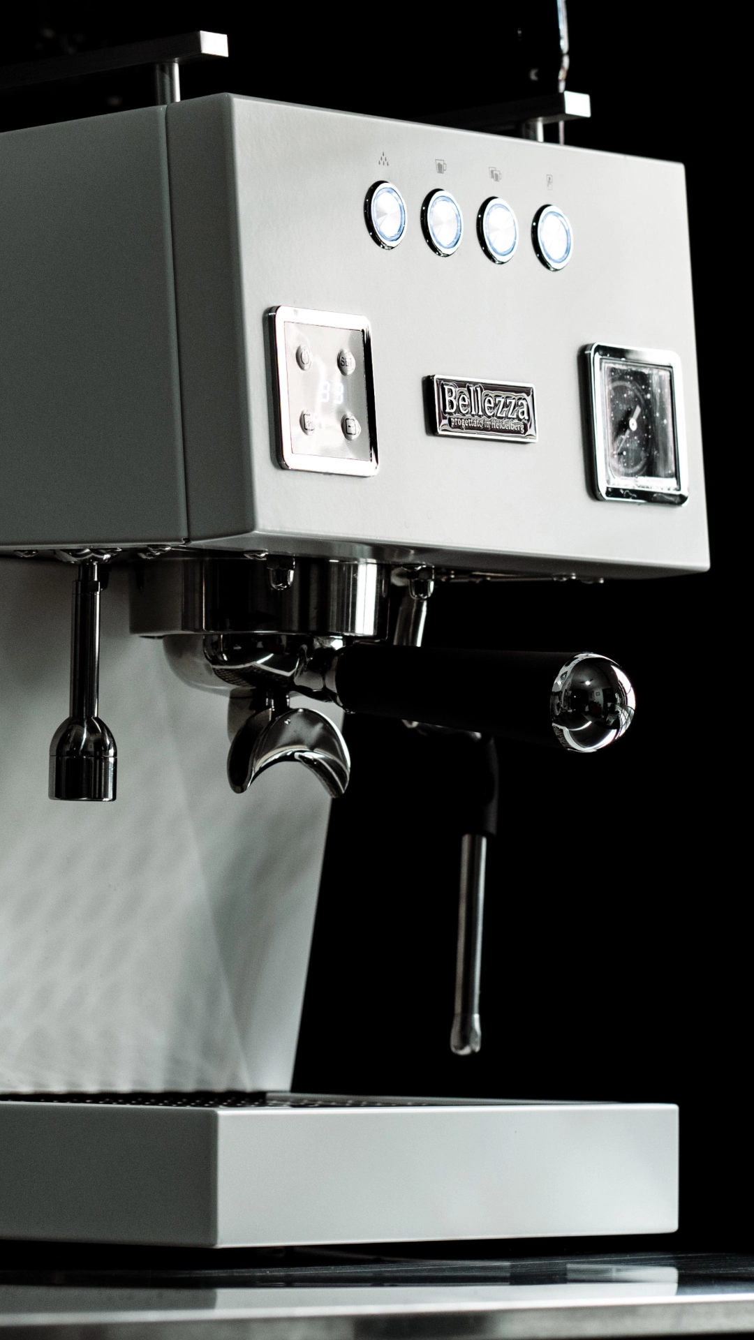 Coffee machine support and setup at BrewRatio Singapore